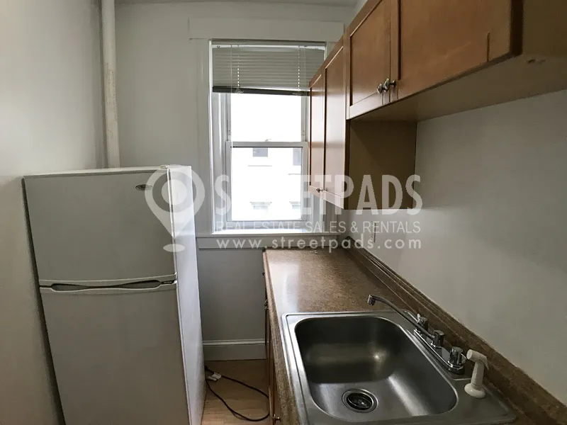 1175 Boylston St, Fenway