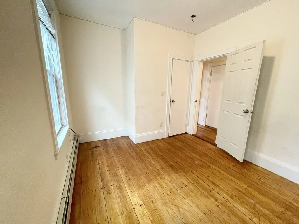 1 Folsom Ave, Mission Hill