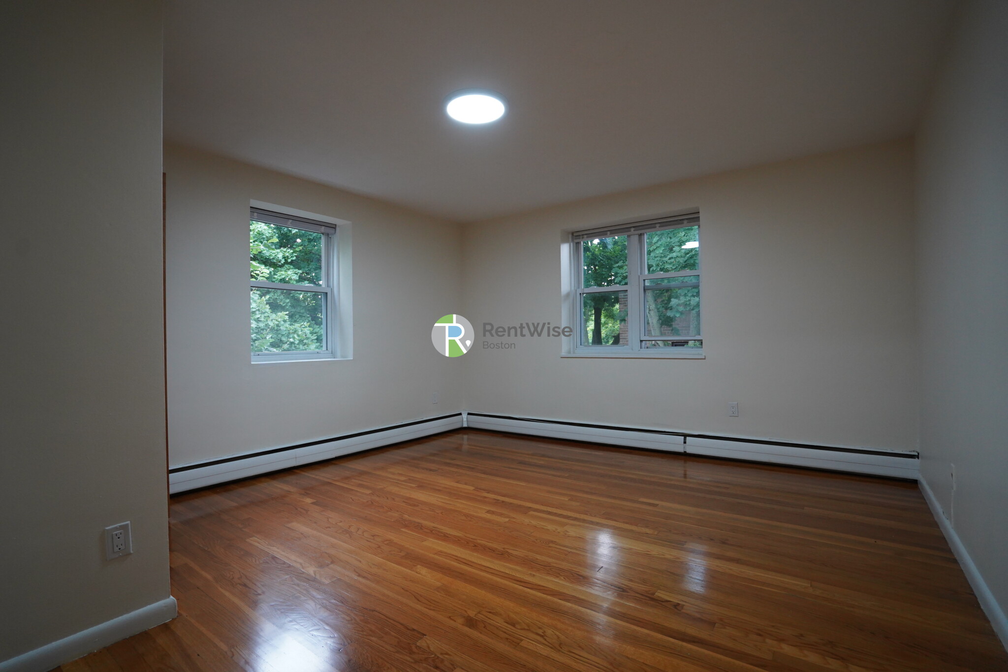 110 Babcock St, North Brookline