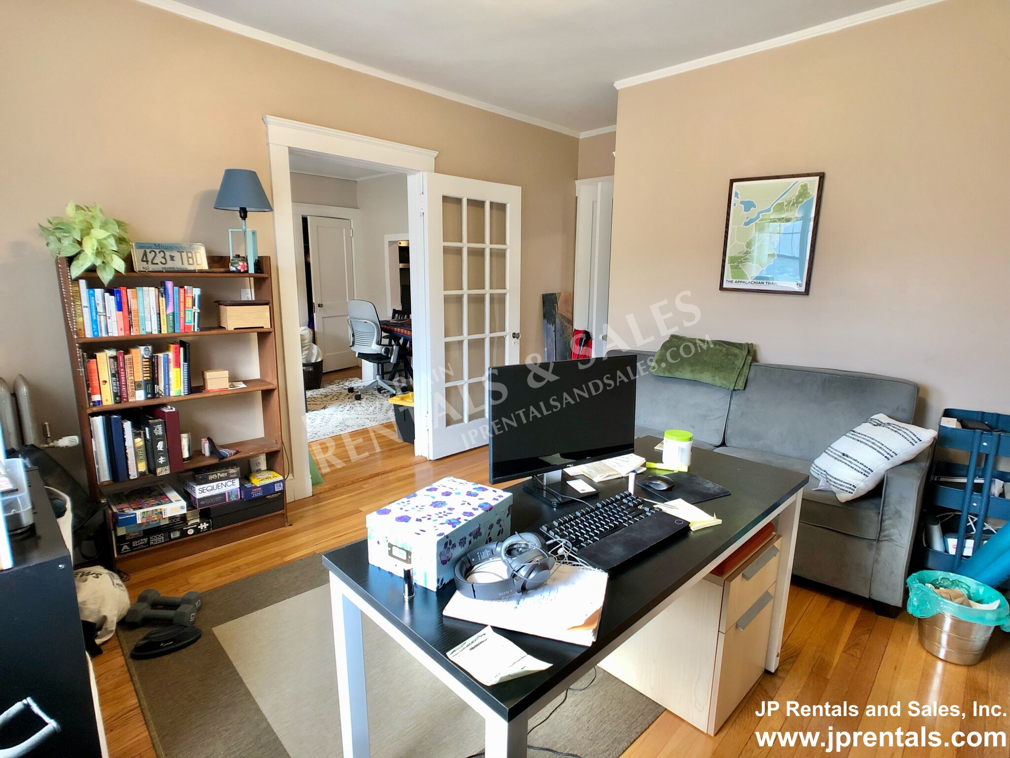 136 Arborway, Jamaica Plain