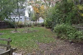 9 Neponset Circle, Jamaica Plain