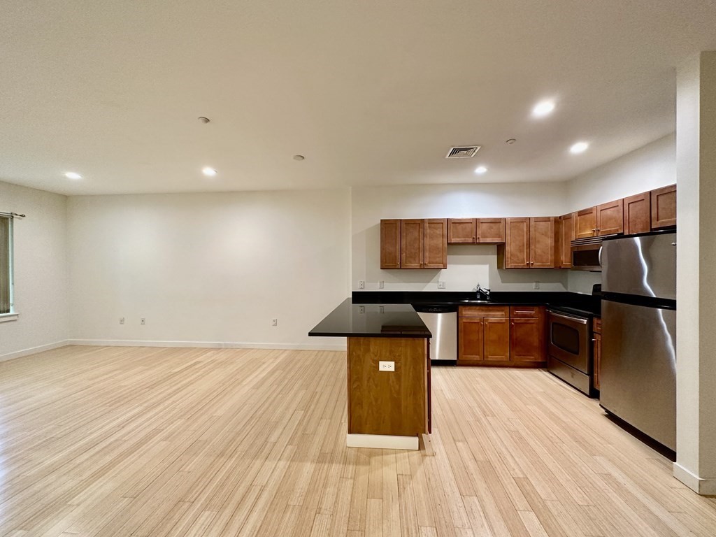 99 Chestnut Hill Ave, Brighton