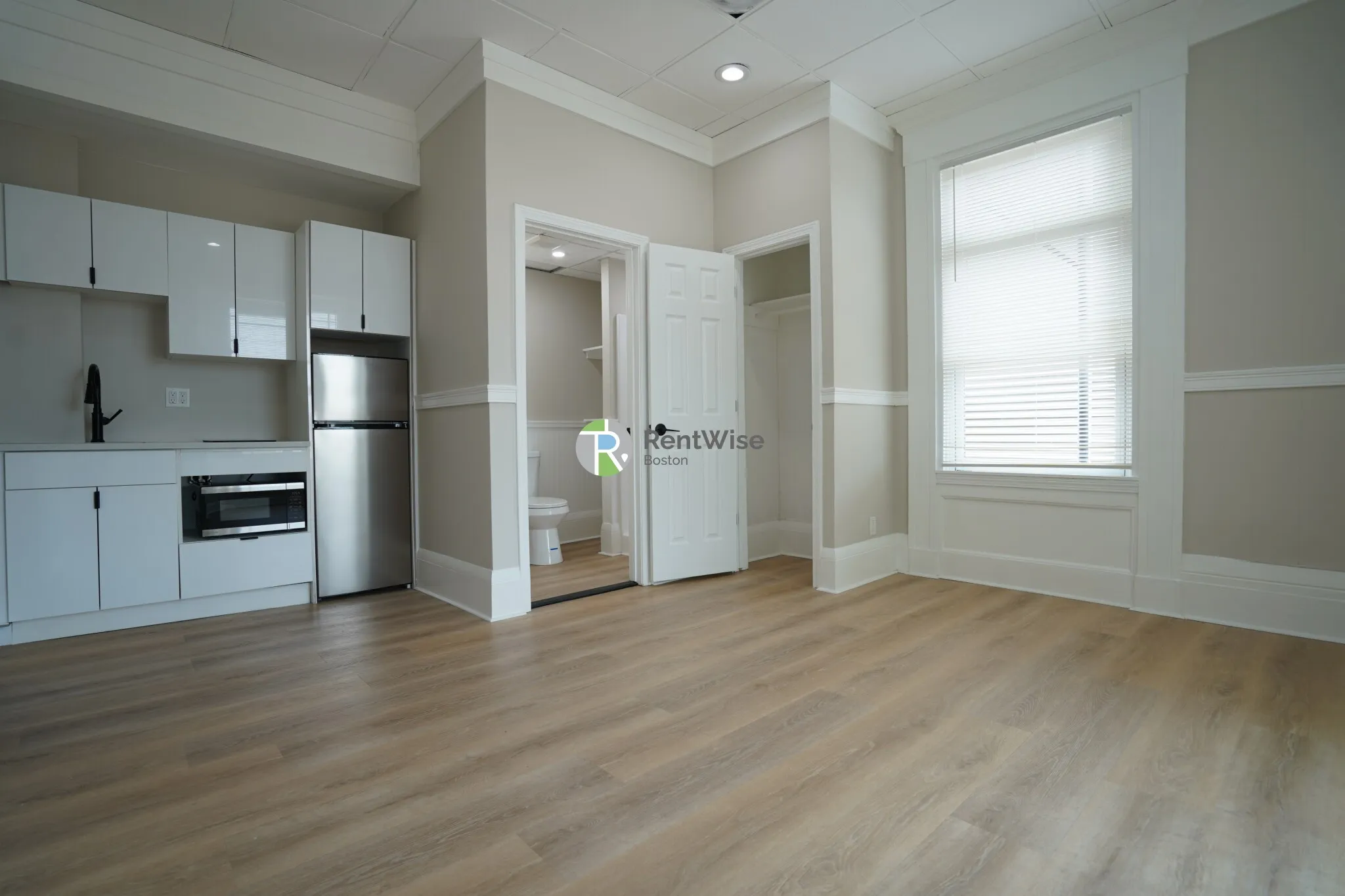 142 Dorchester St, South Boston