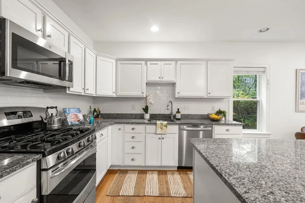 865 Lagrange, West Roxbury