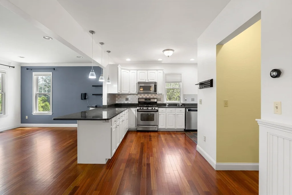 157 Clay St, Wollaston