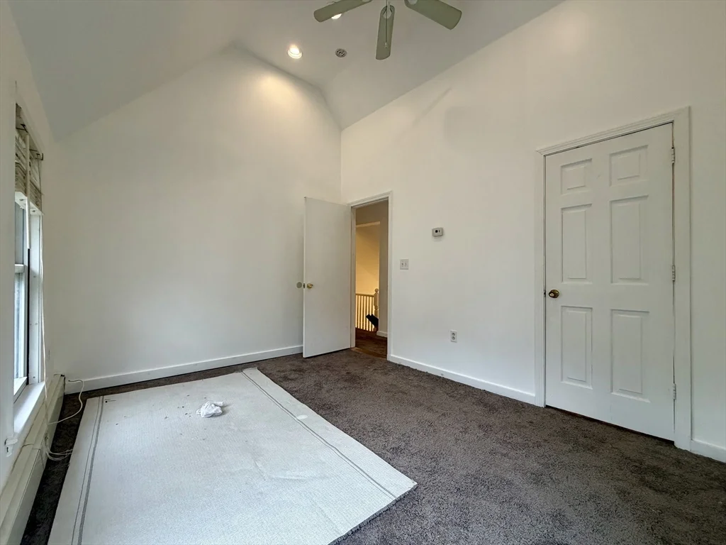 98 W Spring St, Avon