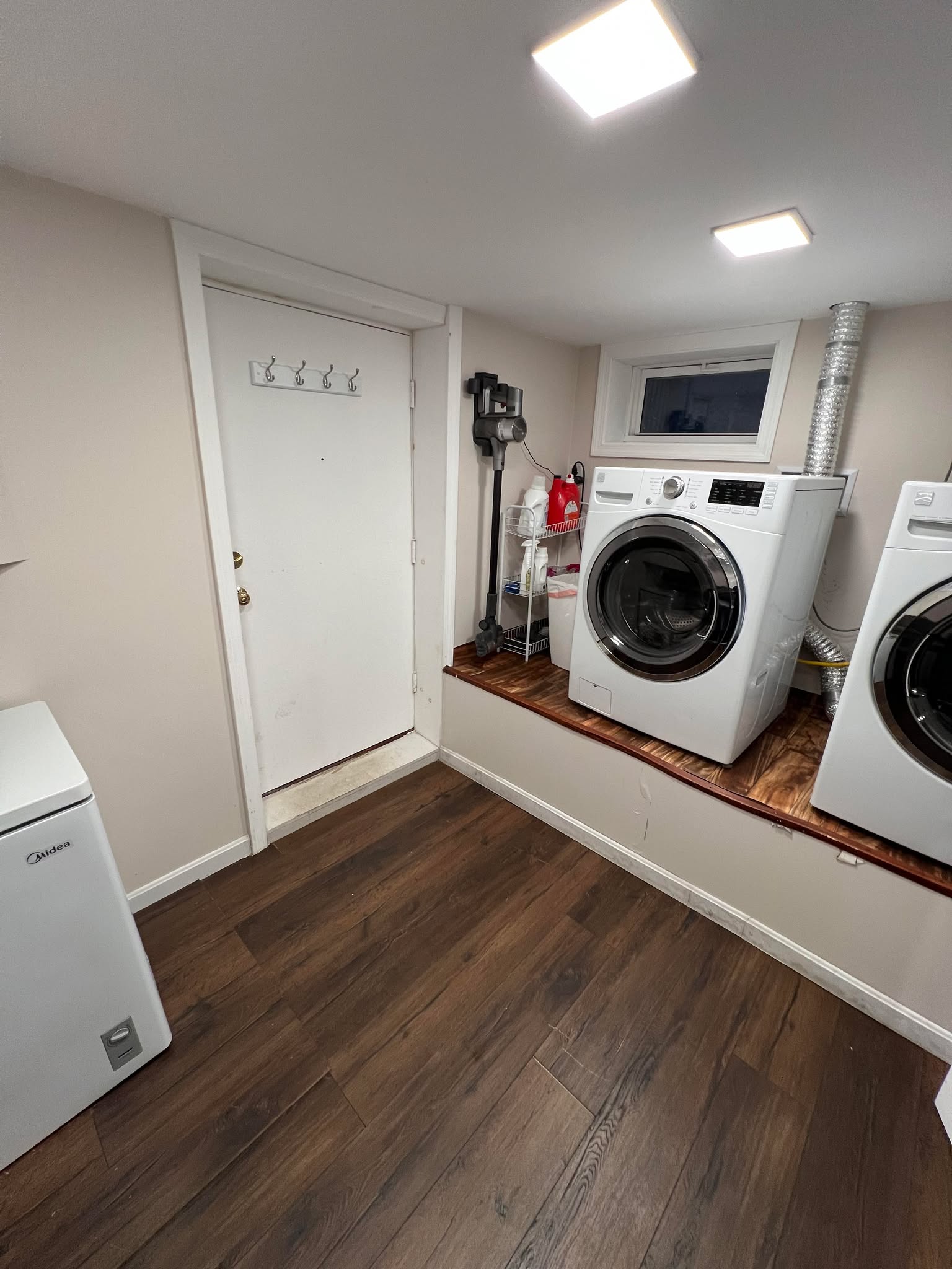 35 Glen Circle, Piety Corner Historic District