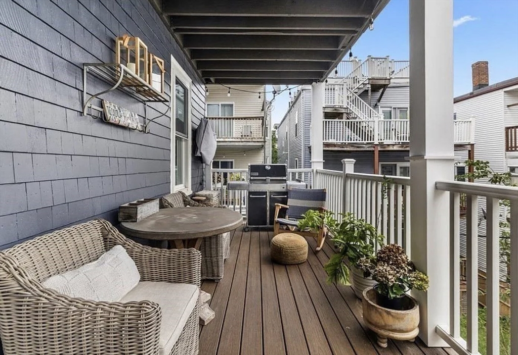 641 E 8th, South Boston