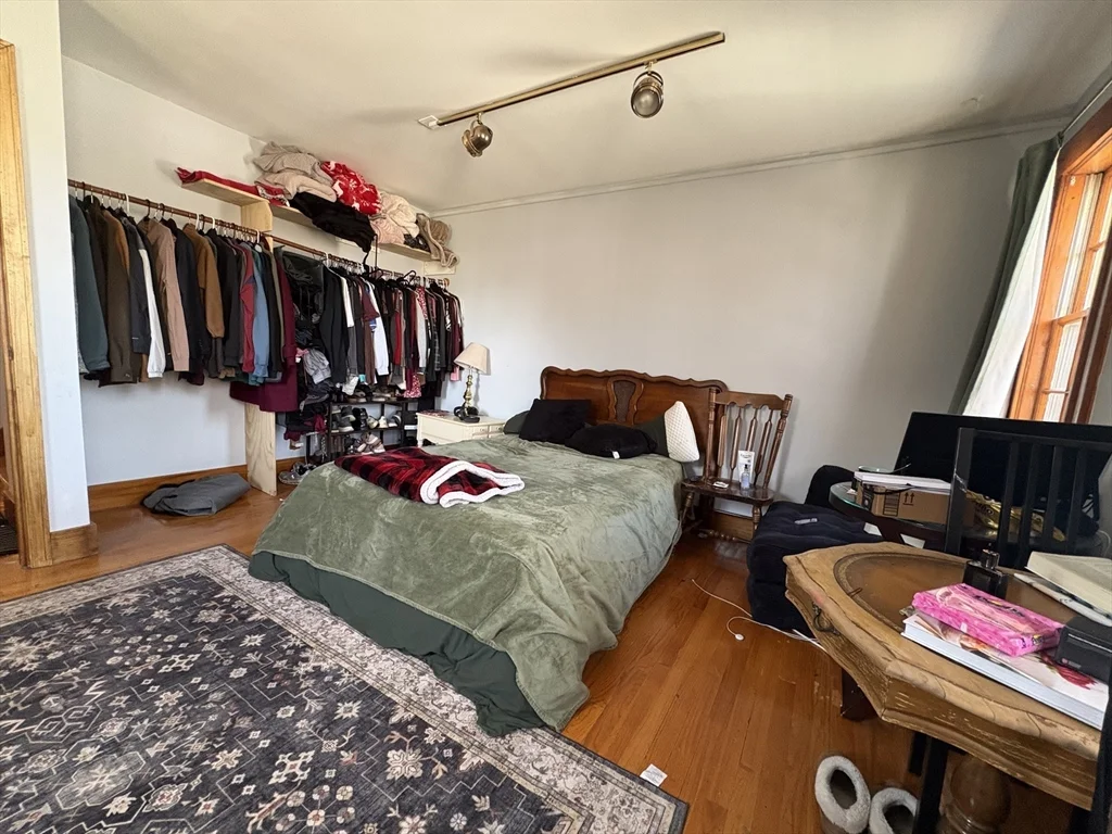 1446 Cambridge St, Mid-Cambridge