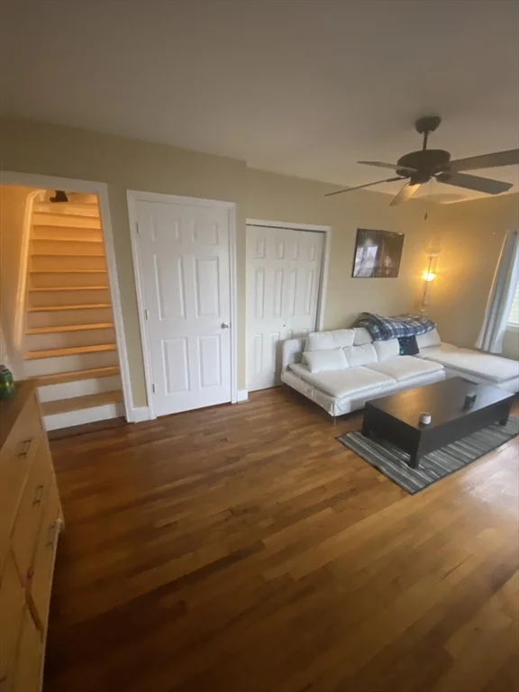 91 Glen, East Somerville