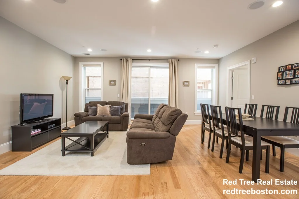 111 B St, South Boston