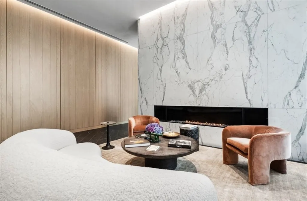 55 Lagrange St, Downtown