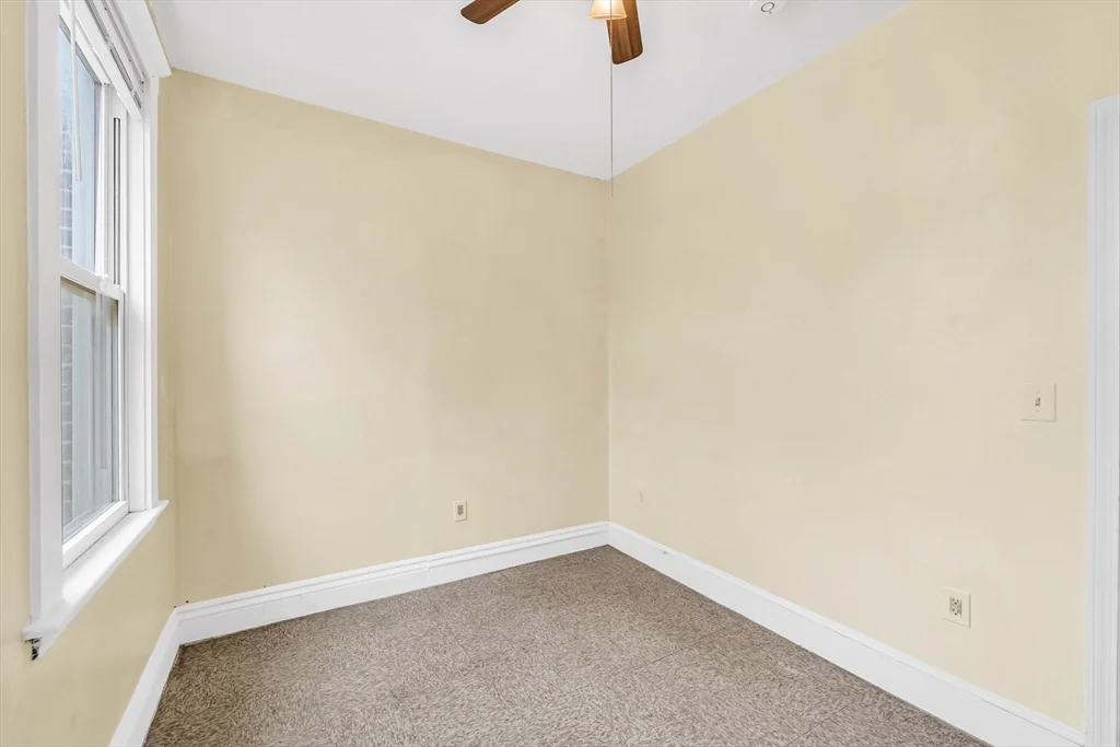86 Winthrop St, Roxbury