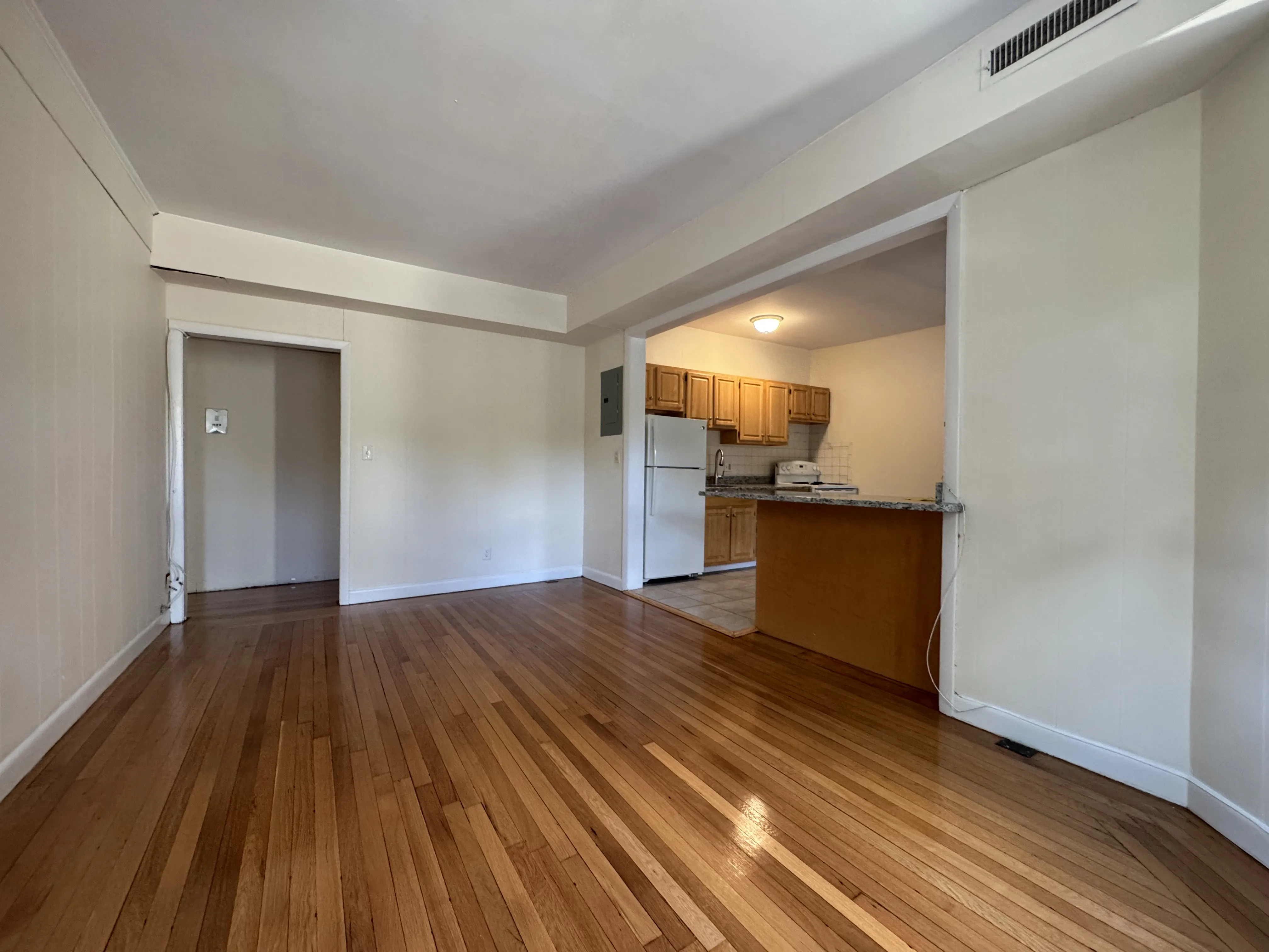 1133 Commonwealth Ave, Brighton