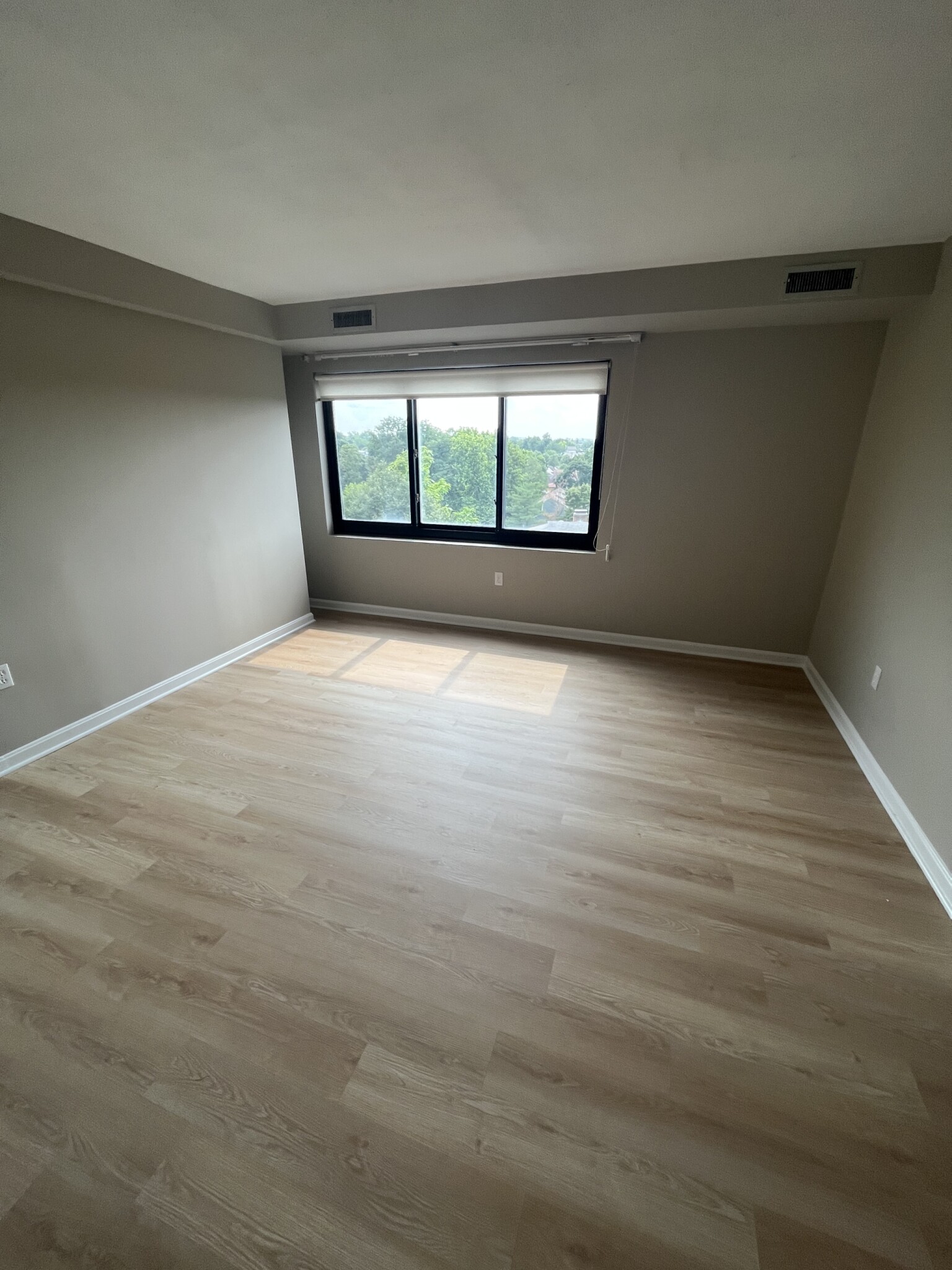 2130 Massachusetts Ave, North Cambridge