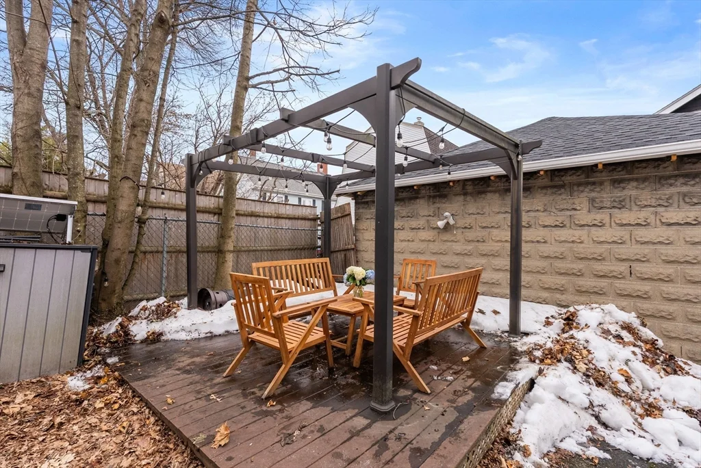 45 Quincy, Medford
