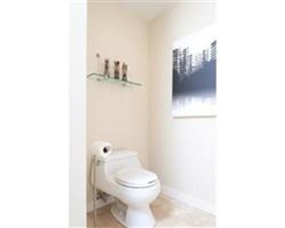 533 Cambridge, Brighton