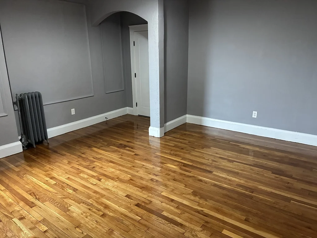 840 Massachusetts Ave, Arlington Heights