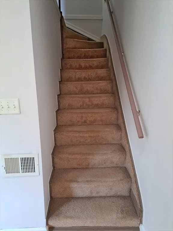 158 Baker St, West Roxbury