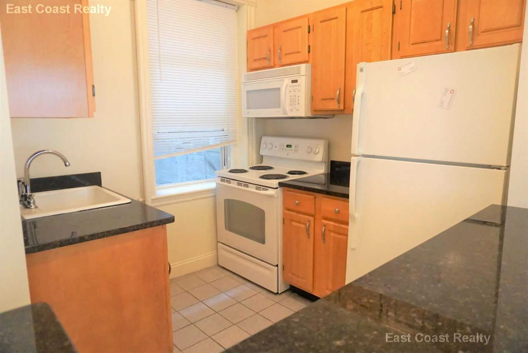 32 Queensberry St, Fenway