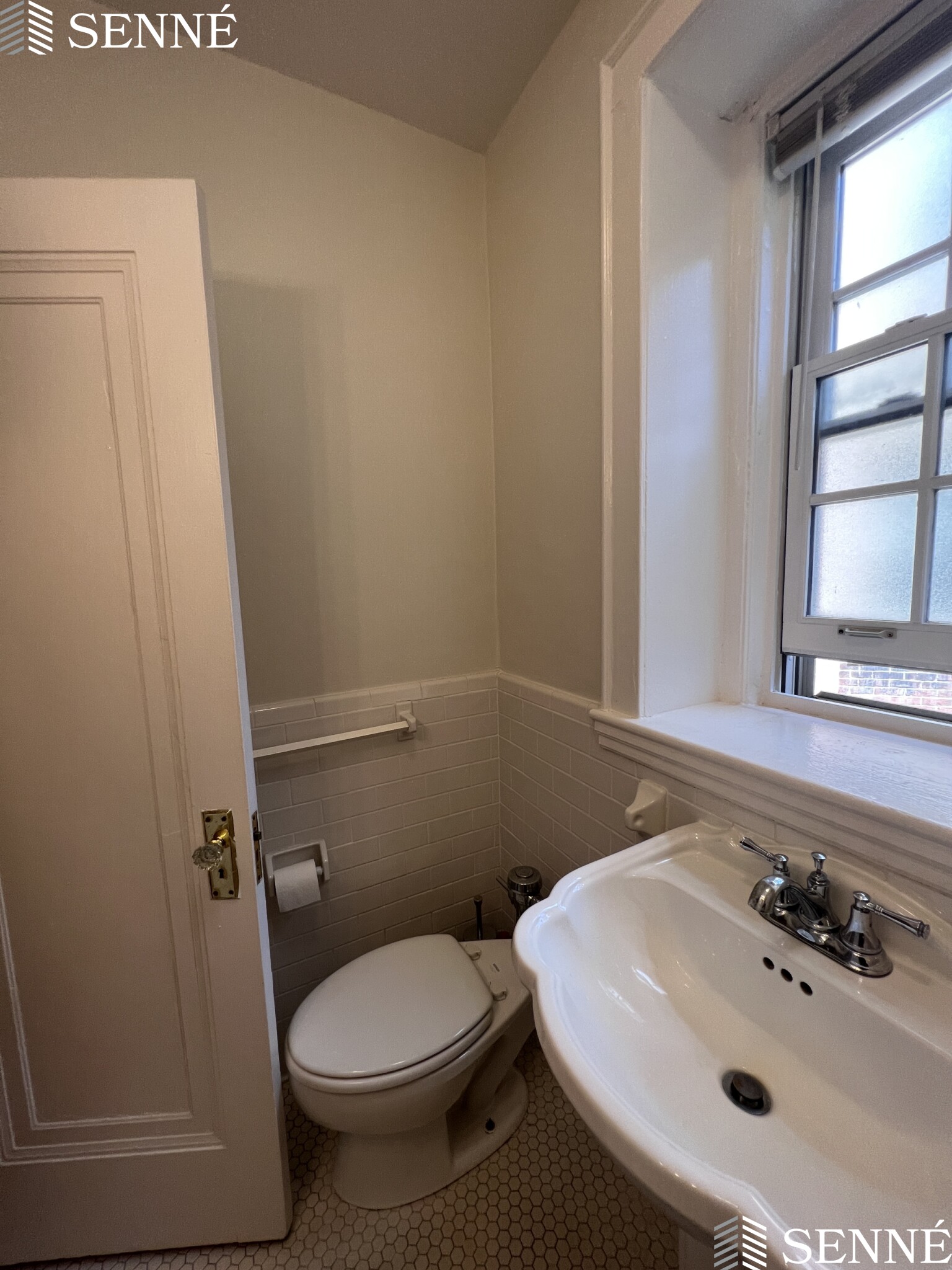 353 Harvard, Mid Cambridge