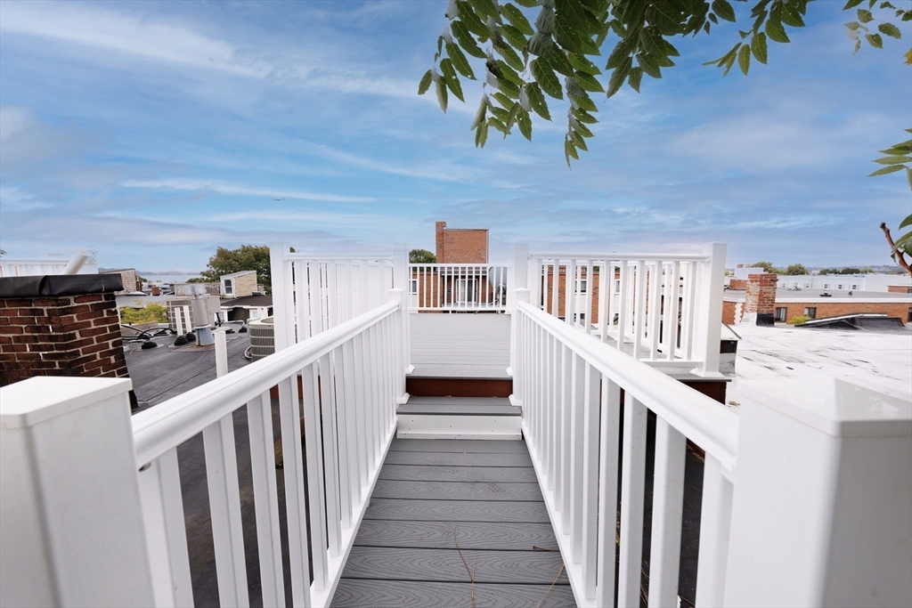 762 E 6, South Boston