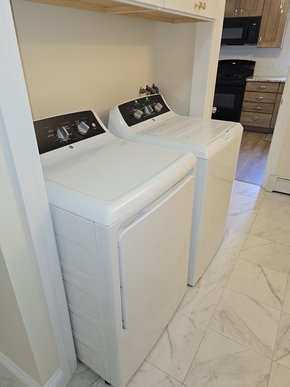 38 Main St, Pepperell