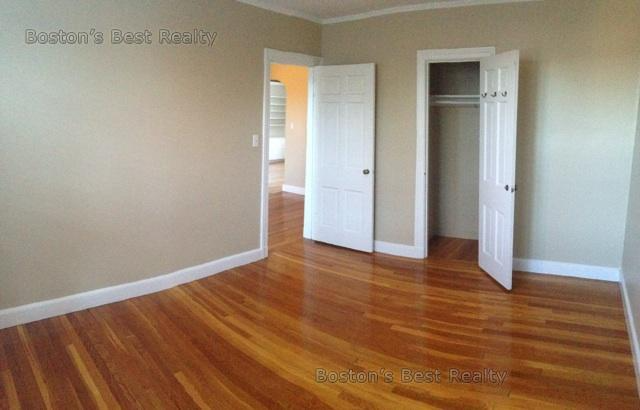 2 bed, 1 bath apartment for rent at 60 Sutherland Rd Unit 7, Allston — photo 4 of 5