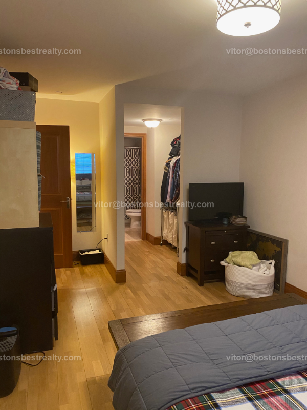 2 bed, 2 bath apartment for rent at 2440 Massachusetts Ave Unit 19, North Cambridge — photo 12 of 15