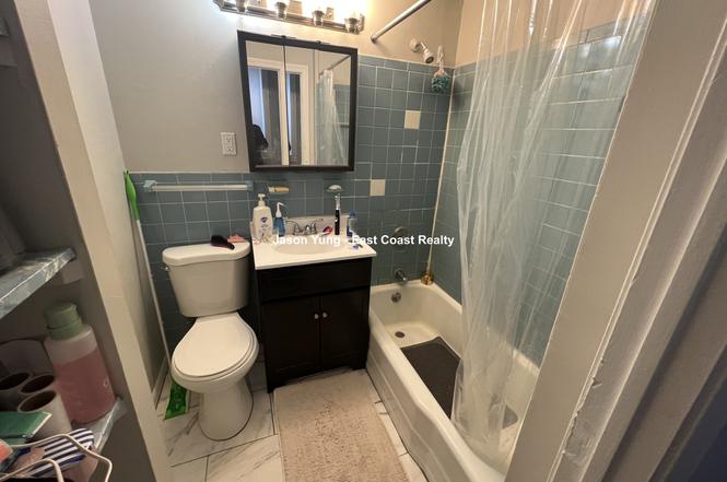 1 bed, 1 bath apartment for rent at 1118 Commonwealth Ave Unit 1A, Allston — photo 4 of 6