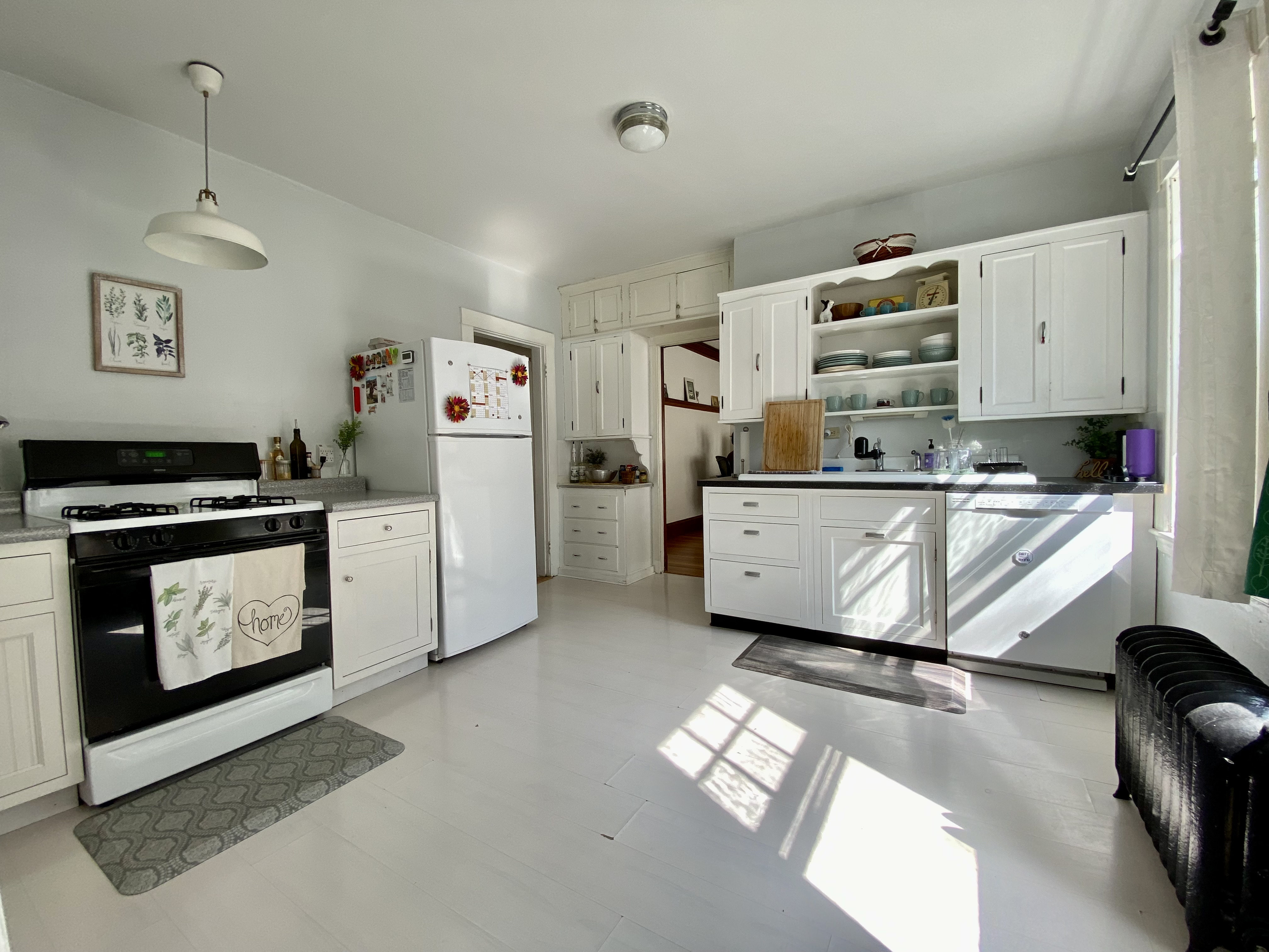 2.5 bed, 1 bath apartment for rent at 295 Beech St Unit 1, Roslindale — photo 7 of 18
