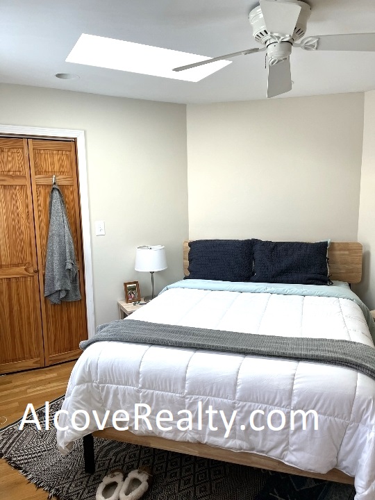 26 Burnham St, Tufts