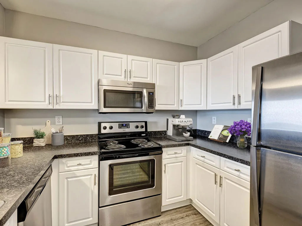 1 bed, 1 bath apartment for rent at 12 Highpoint Cir Unit 8-507, Quincy Center