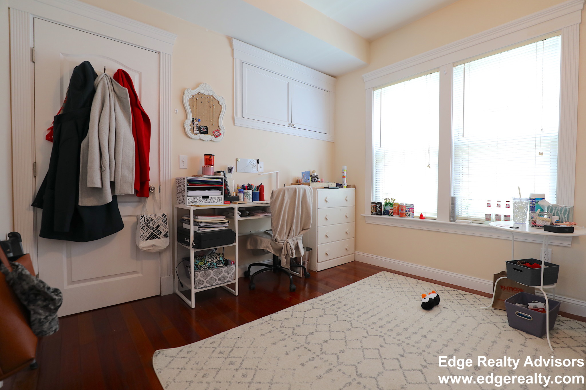 4 bed, 3 bath apartment for rent at 8 Delaware Pl Unit 1, Brighton — photo 8 of 14