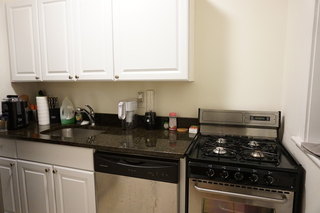 Studio bed, 1 bath apartment for rent at 86 Brainerd Rd Unit 14, Allston — photo 5 of 8