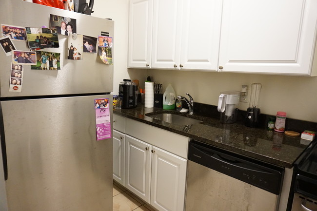 Studio bed, 1 bath apartment for rent at 86 Brainerd Rd Unit 14, Allston — photo 6 of 8