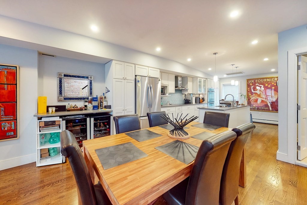 2 bed, 2 bath apartment for rent at 99 Appleton Unit 3&4, South End — photo 3 of 22