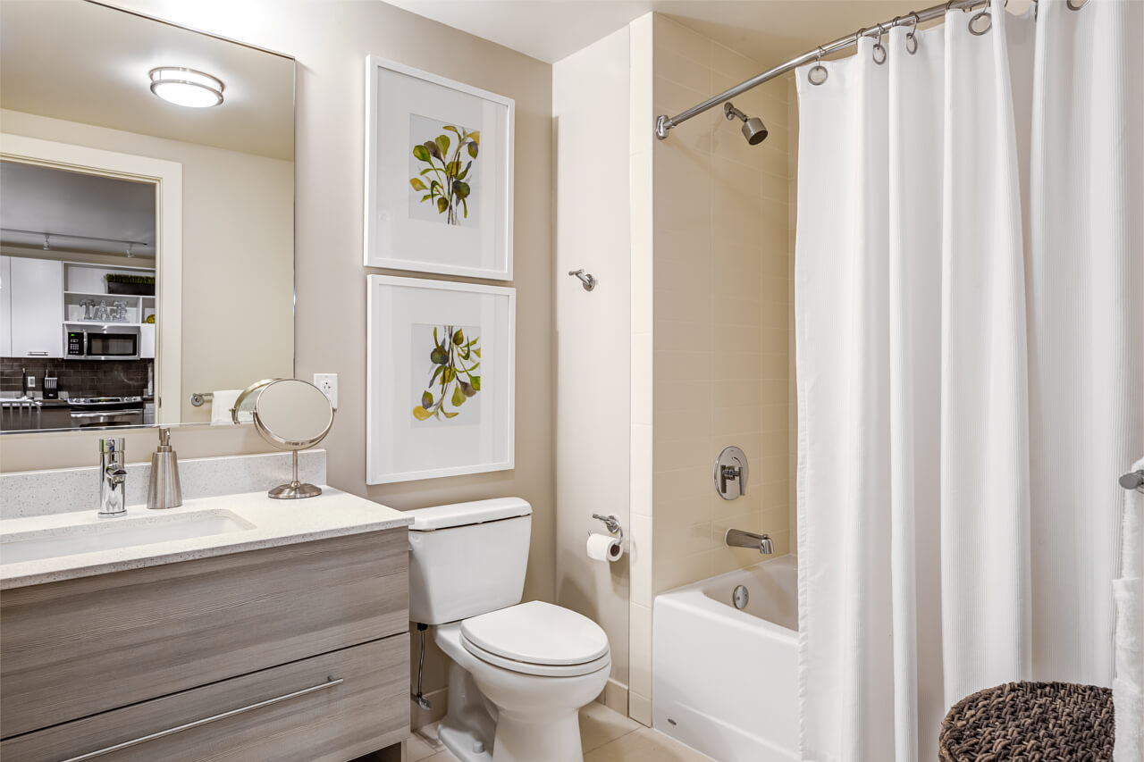 Studio bed, 1 bath apartment for rent at 665 Washington St Unit 0711, Boston Downtown — photo 14 of 15