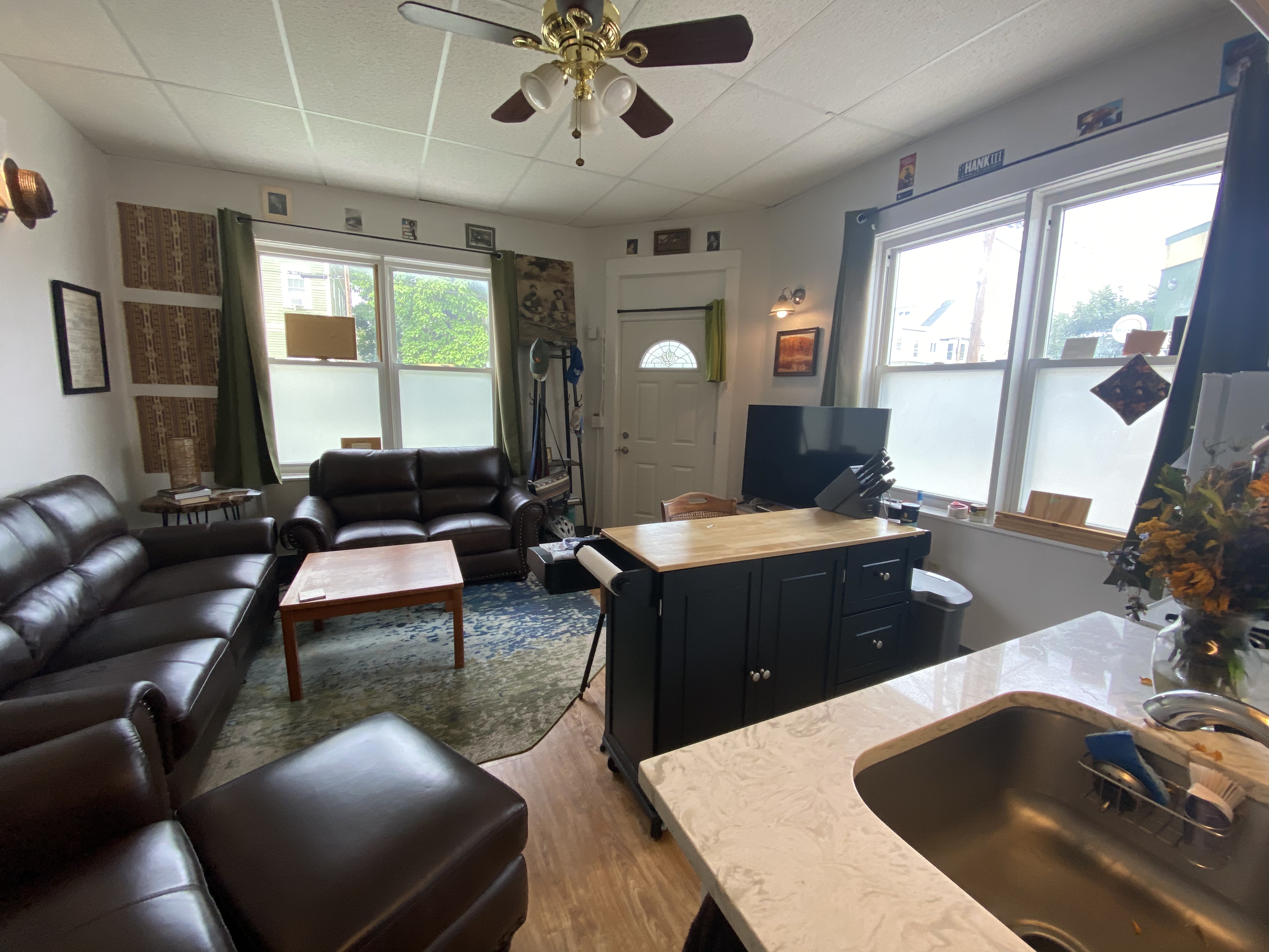 Studio bed, 1 bath apartment for rent at 302 Beacon St Unit A, Porter Square — photo 3 of 15