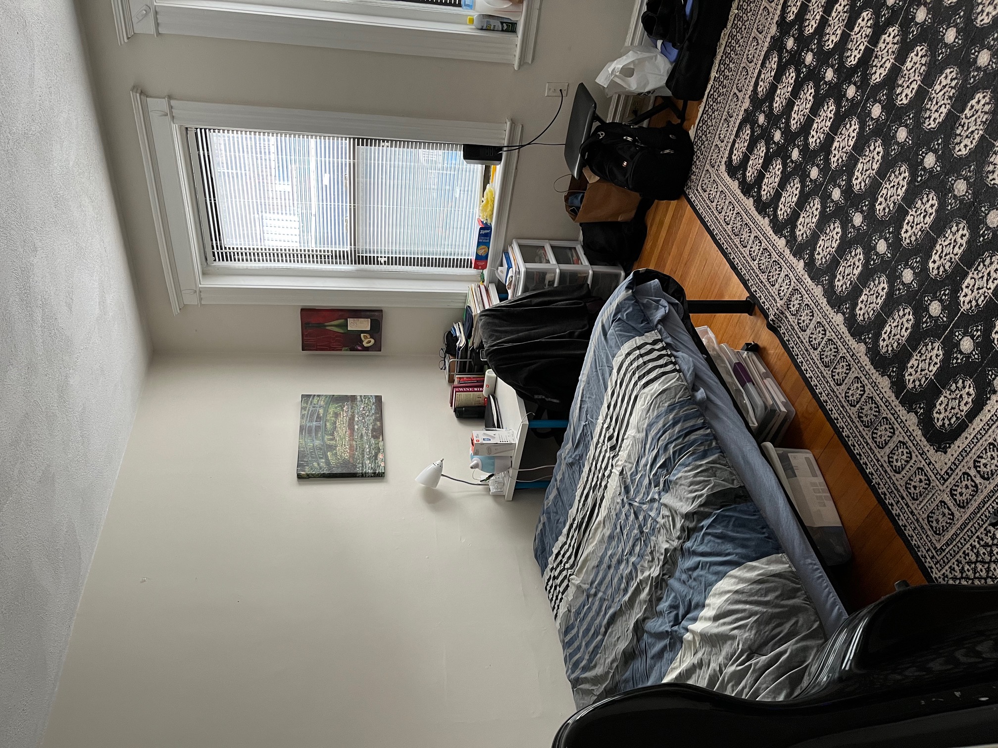 1 split bed, 1 bath apartment for rent at 27 Saint Lukes Rd Unit 6, Allston — photo 3 of 14