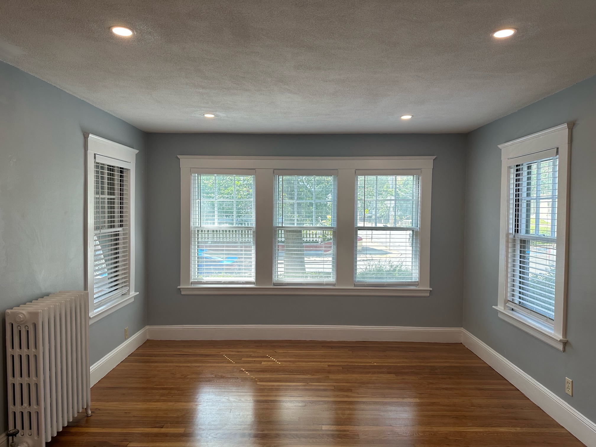 3 bed, 1 bath apartment for rent at 49 Alicia Rd Unit 1, Dorchester — photo 1 of 9