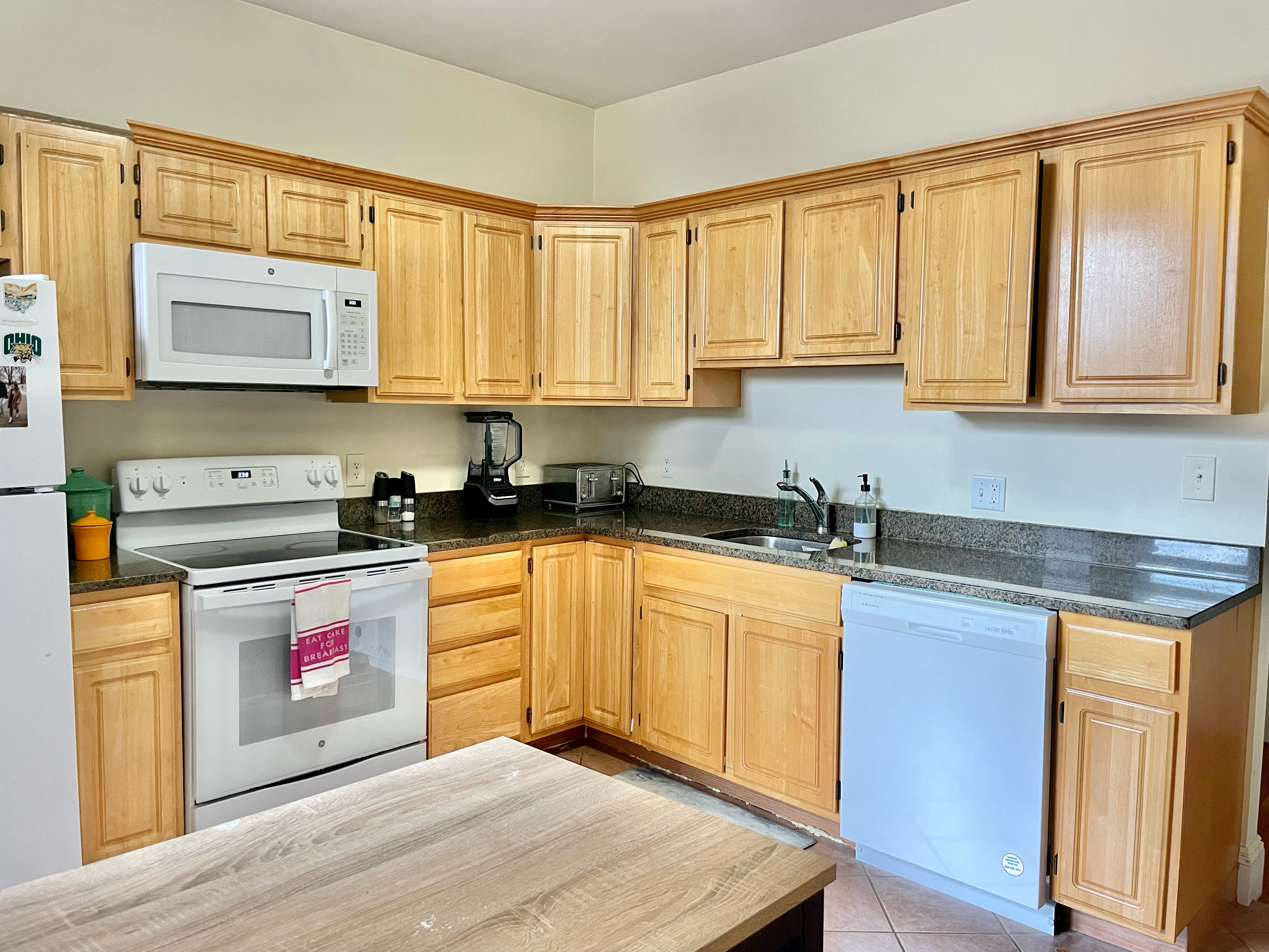 2 bed, 1 bath apartment for rent at 57 Longwood Ave Unit 6, Coolidge Corner