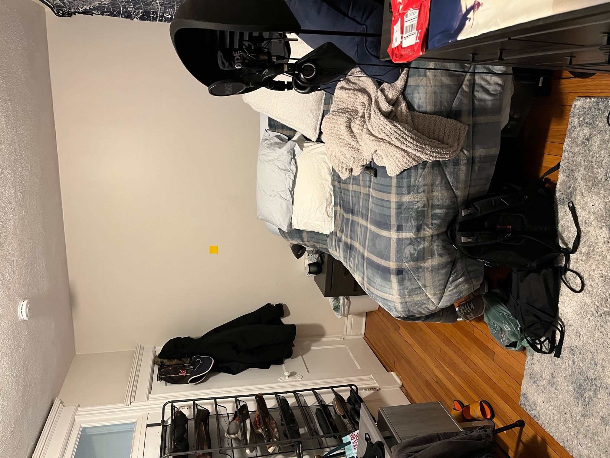 1 split bed, 1 bath apartment for rent at 27 Saint Lukes Rd Unit 6, Allston — photo 13 of 14