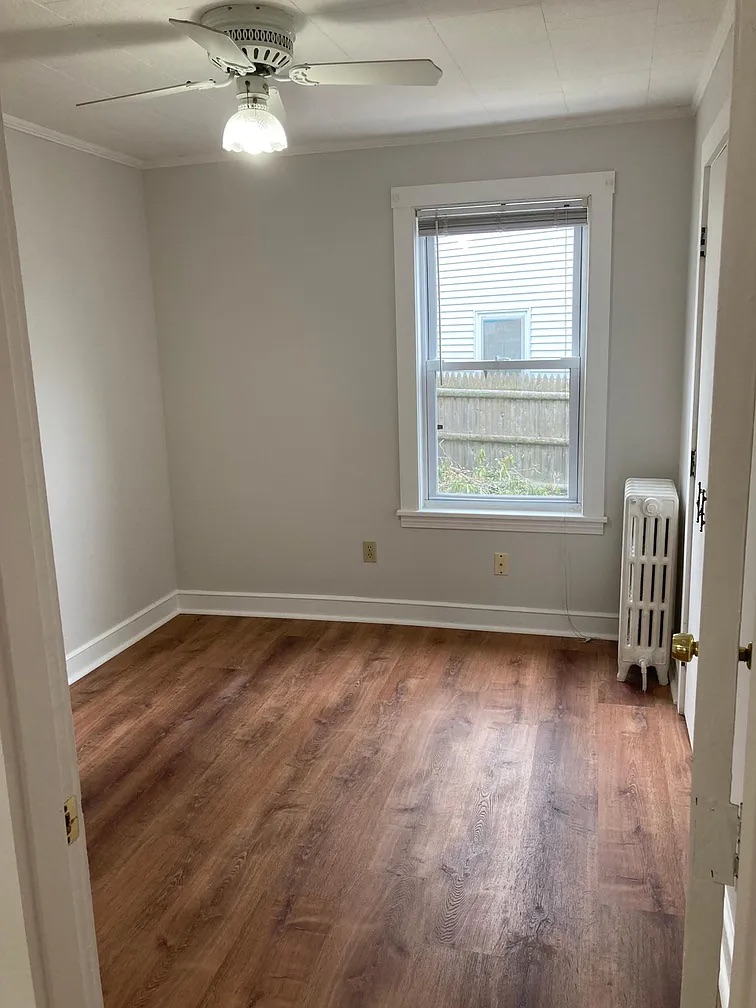 5 Fuller Pl, Mansfield Center