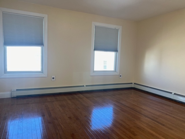 3 bed, 2 bath apartment for rent at 23 Ward St Unit 2, South Boston — photo 7 of 10