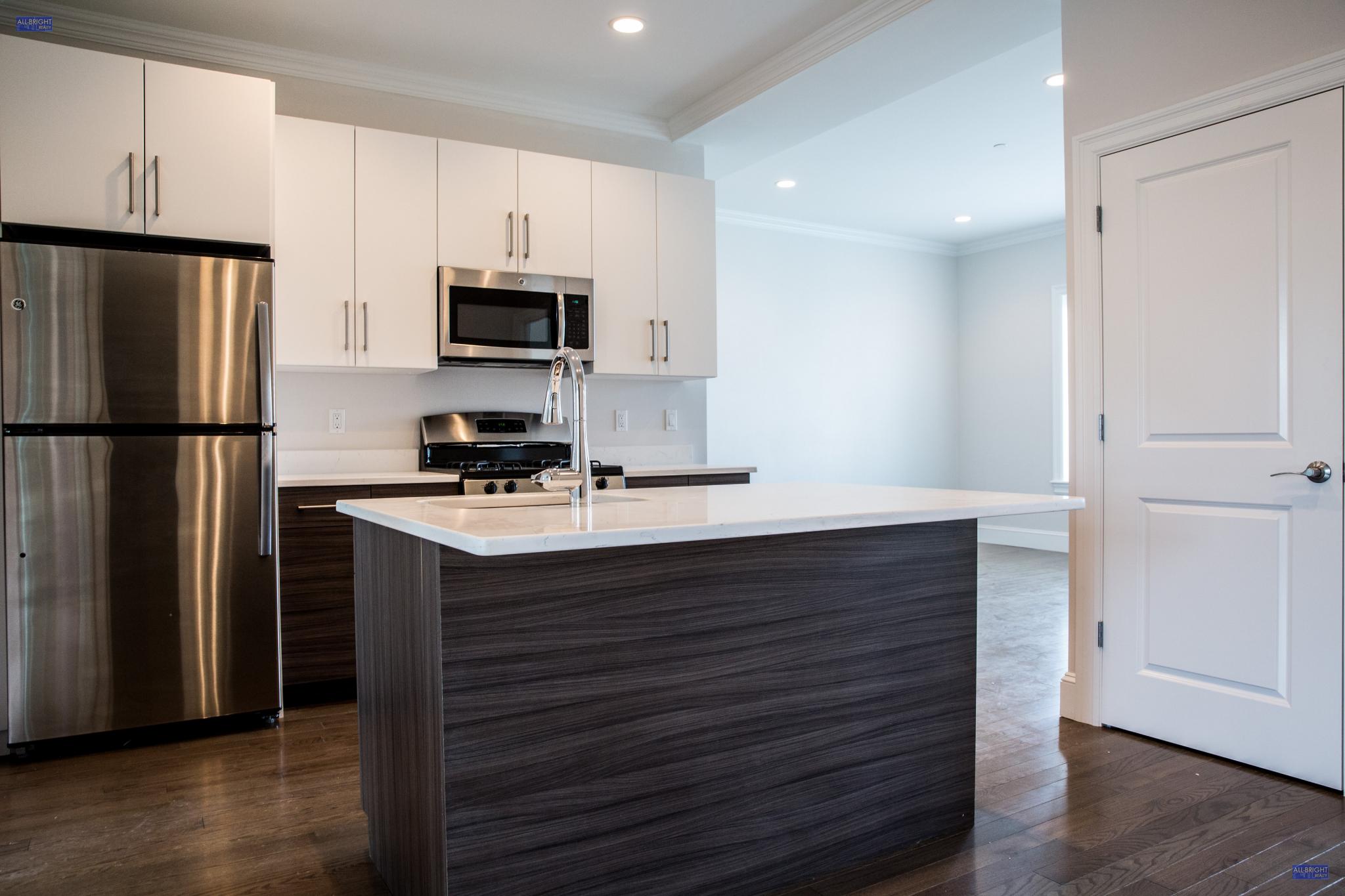 3 bed, 2 bath apartment for rent at 16 Harvard Ter Unit 4, Allston — photo 4 of 19