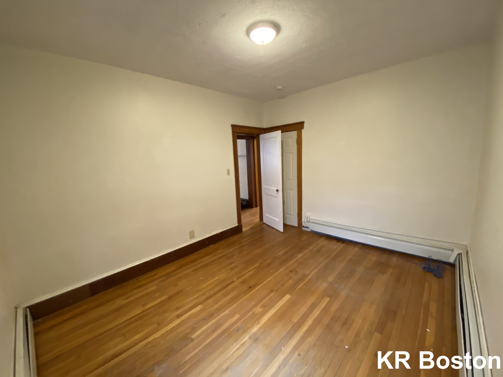 3 bed, 1.5 bath apartment for rent at 129 Glenville Ave Unit B, Allston — photo 10 of 13