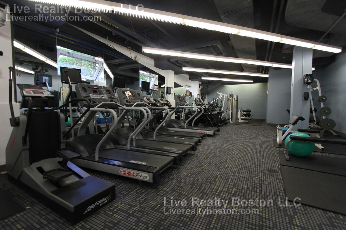 1 bed, 1 bath apartment for rent at 185 Freeman St Unit 444, Coolidge Corner — photo 8 of 13