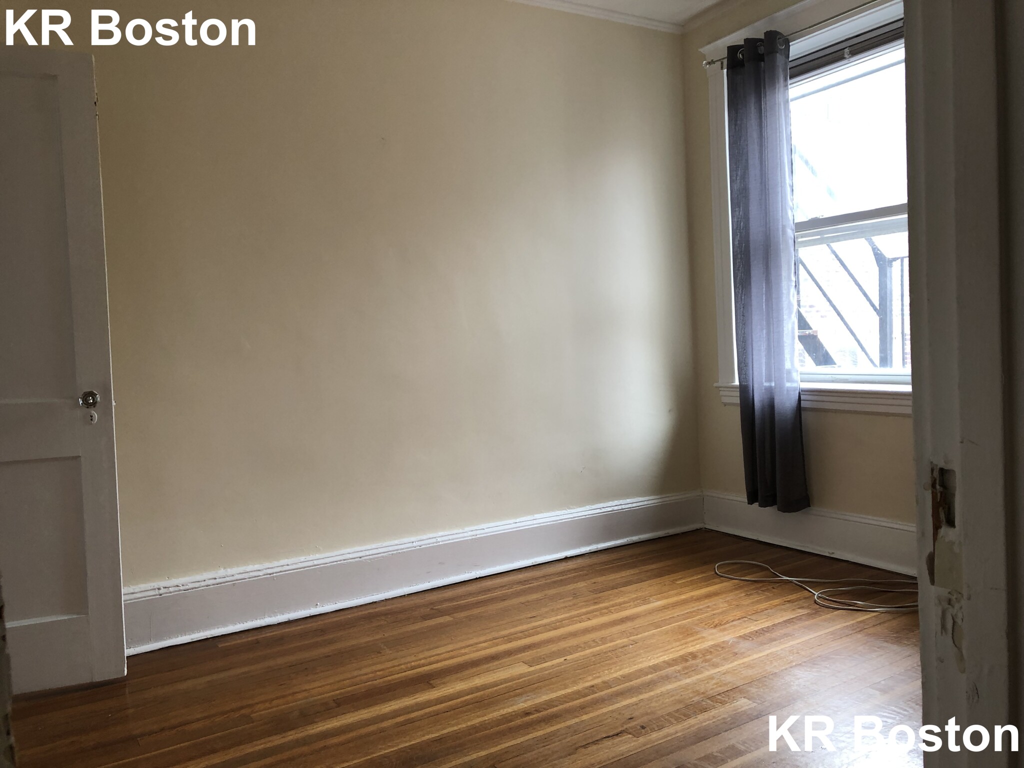 1 split bed, 1 bath apartment for rent at 1456 Commonwealth Ave Unit 18, Brighton — photo 1 of 7
