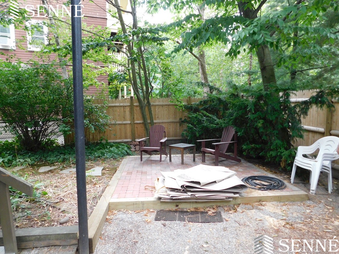 2 bed, 1 bath apartment for rent at 35 Buena Vista Park Unit 2, Porter Square — photo 2 of 11